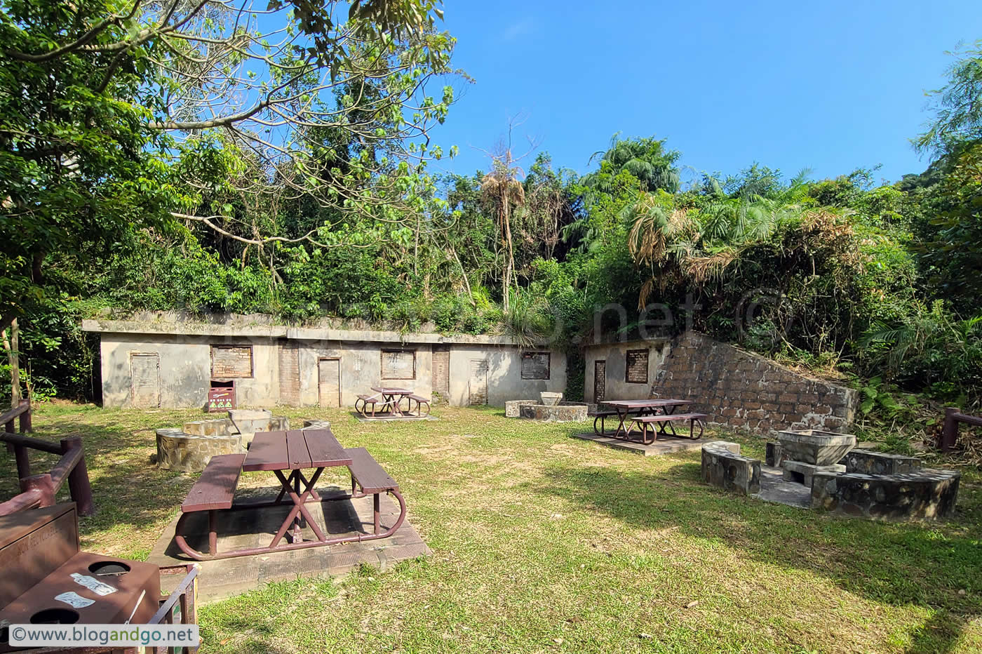 Military Shelters at Tai Tam Tuk Reservoir 